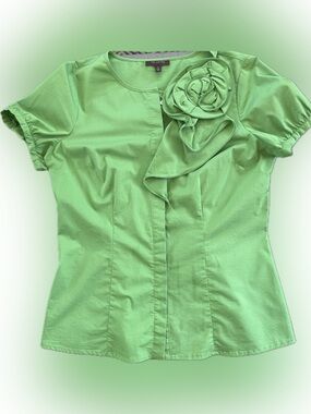 The Limited Light Green Short-Sleeve Blouse with Rosette Detail